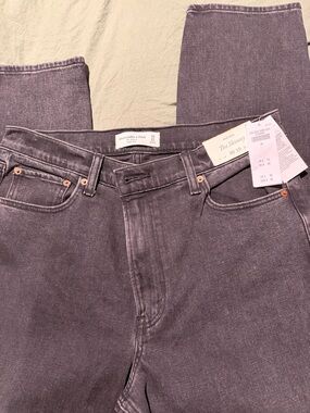 Abercrombie & Fitch Women’s The Skinny high rise